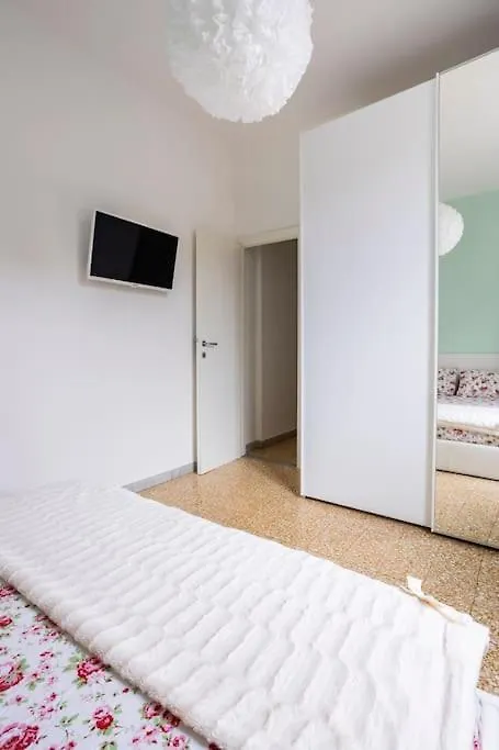 Apartment Appartamento Candy Viareggio