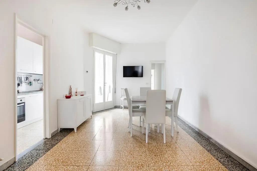 Apartment Appartamento Candy Viareggio