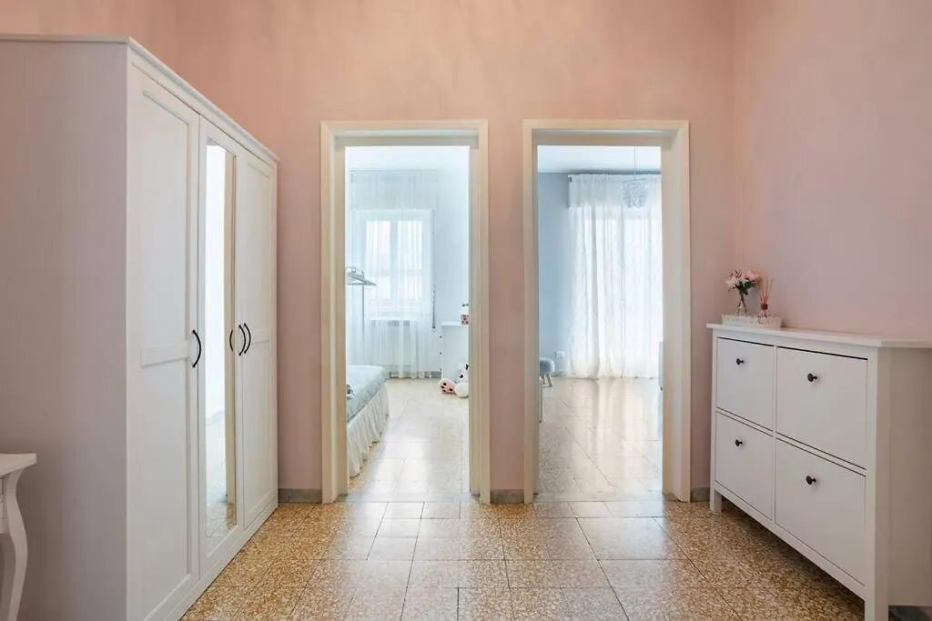 Apartment Appartamento Candy Viareggio Italy